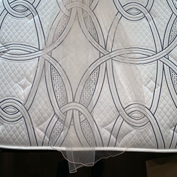 Oleg Cassini Strapless Ruffled Skirt Wedding Dress - Picture 9 of 11